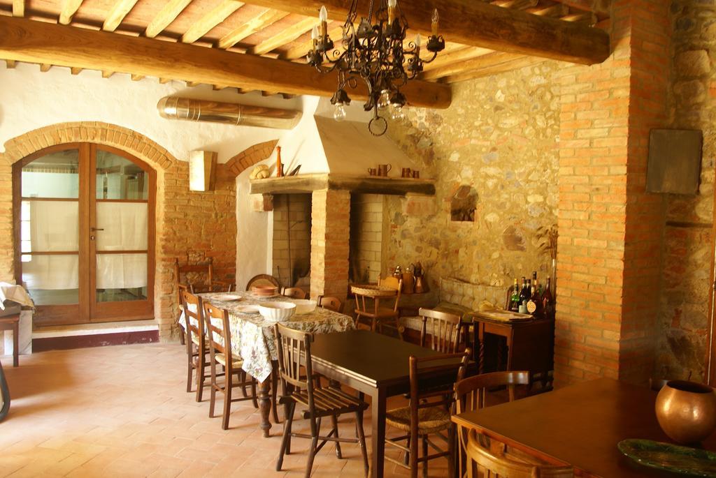 Agriturismo Il Casalino Pari Zewnętrze zdjęcie