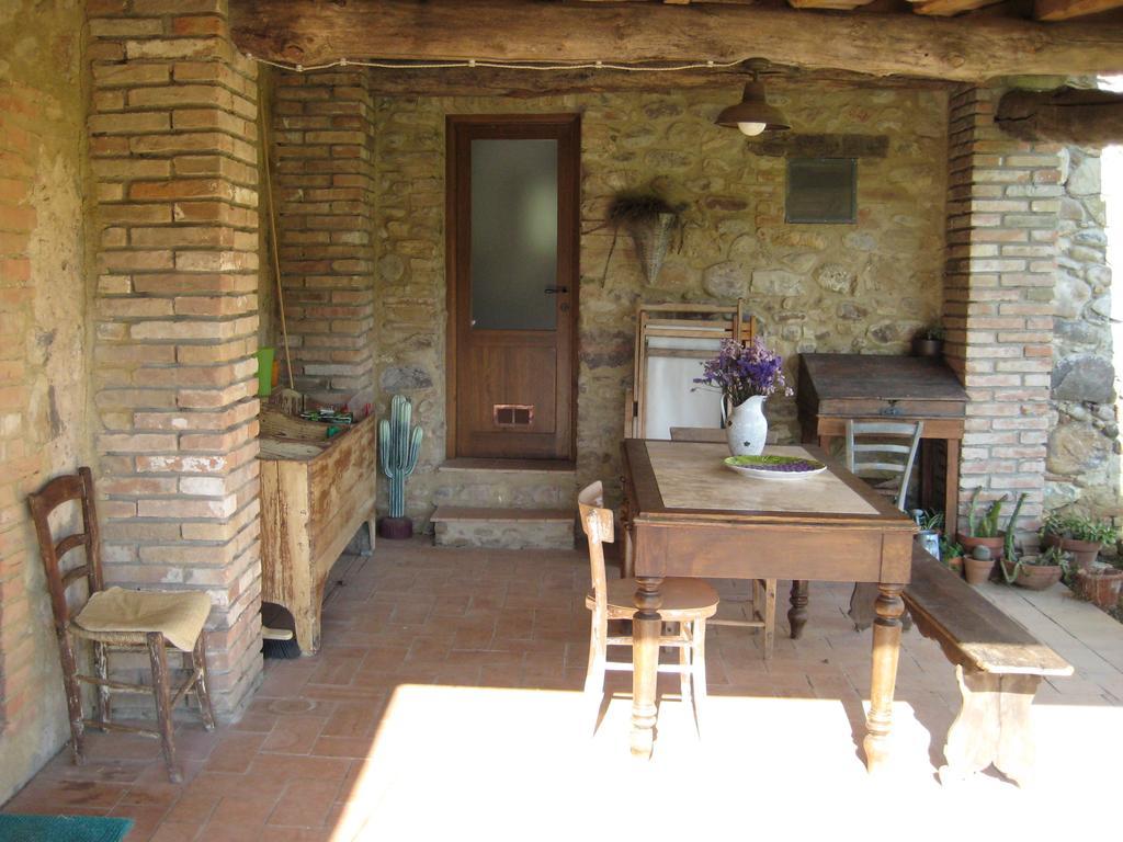 Agriturismo Il Casalino Pari Zewnętrze zdjęcie