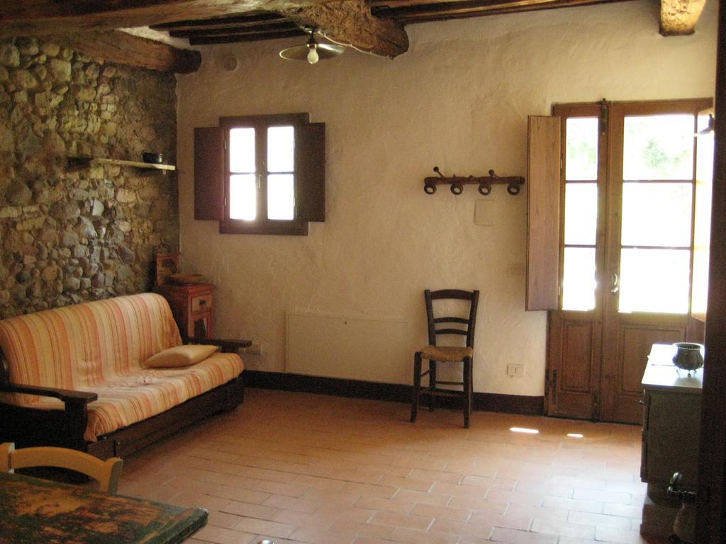Agriturismo Il Casalino Pari Zewnętrze zdjęcie