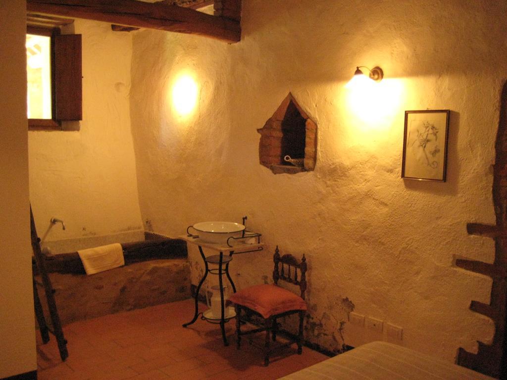 Agriturismo Il Casalino Pari Zewnętrze zdjęcie